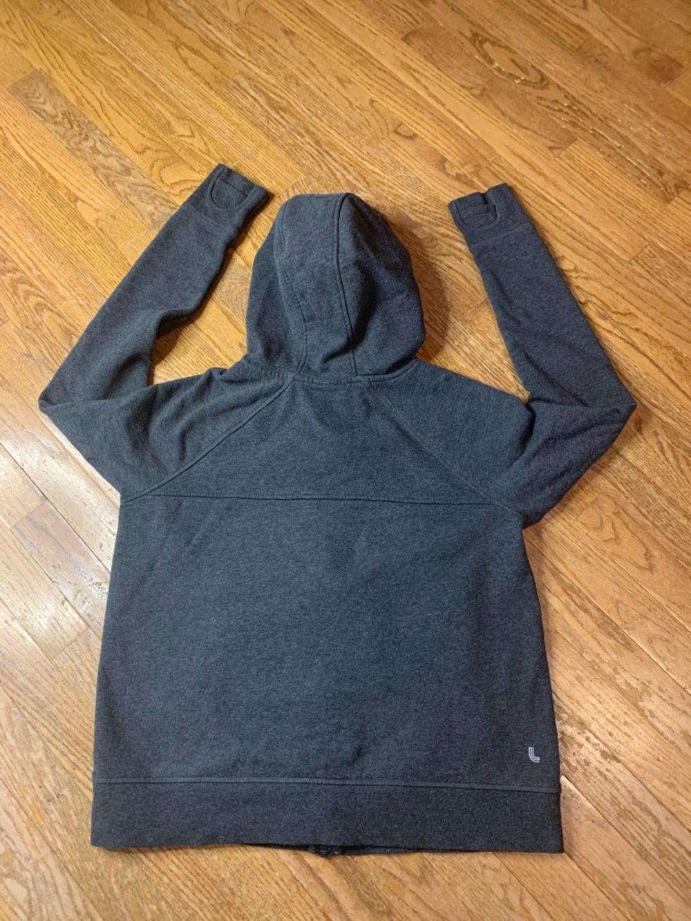 Lolë Grey Full Zip Hoodie with Thumbholes - Size Large - Picture 6 of 9